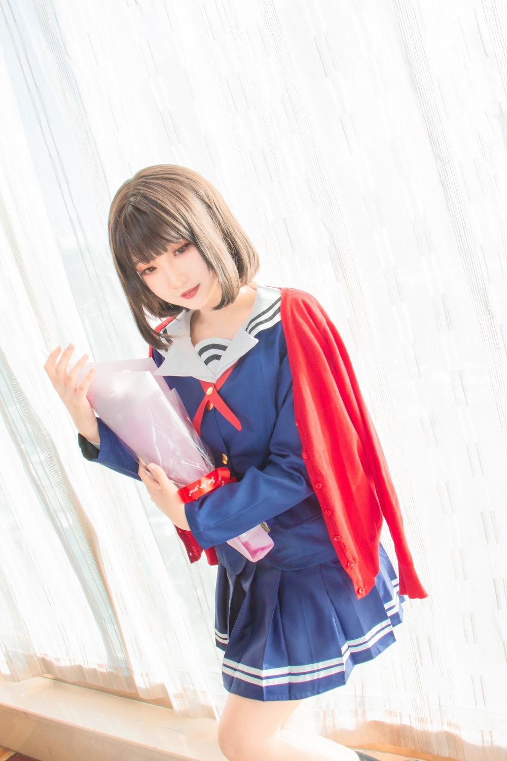 开云官方网站|1分钟教你学会“炸麻花”，金黄